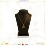 قلادة ذهب مع سلسال عيار 18 بشعار برج العذراء